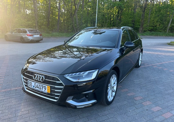 Audi A4 cena 139900 przebieg: 122900, rok produkcji 2020 z Góra małe 781